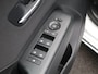 Hyundai Kona Electric Long Range Pure Edition 64.8 kWh | Stoelverwarming | Adaptieve Cruise | Climate Control | Achteruitrijcamera | Keyless | DAB |