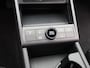 Hyundai Kona Electric Long Range Pure Edition 64.8 kWh | Stoelverwarming | Adaptieve Cruise | Climate Control | Achteruitrijcamera | Keyless | DAB |