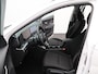 Hyundai Kona Electric Long Range Pure Edition 64.8 kWh | Stoelverwarming | Adaptieve Cruise | Climate Control | Achteruitrijcamera | Keyless | DAB |