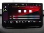 Skoda Enyaq iV 60 | SOH 92,0% | Half leder | Stuur/stoel verwarming | Adaptive cruise | Carplay | Sfeerverlichting | Climate control | Camera | Park assist | Trekhaak
