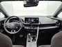 Toyota C-HR / C-HR+ 1.8 Hybrid 140 Dynamic + | Stoel+Stuurverwarming | Koplampsproeiers | Dodehoek detectie | Parkeersensoren voor+achter | Navigatie | Apple CarPlay/Android Auto | Cruise Control Adaptive |