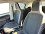 Volkswagen Up! 1.0 high BlueMotion 60PK | Elektr Glazen panorama-dak | Cruise control | Parkeersensoren achter | Navigatie uitneembaar | Airco | Bleuthooth | 16"LMV