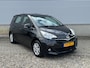 Toyota Verso-S 1.3 VVT-i Aspiration Automaat [ ecc,camera,h-leer,trekhaak,lmv ]