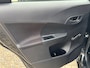 Toyota Verso-S 1.3 VVT-i Aspiration Automaat [ ecc,camera,h-leer,trekhaak,lmv ]