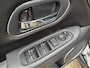 Honda HR-V 1.5 i-VTEC Executive Automaat [ Panodak, fm navi, camera, lmv ]