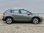 Peugeot 2008 1.2 PureTech Allure [ navi, ecc, pdc, cruise, lmv, trekhaak ]