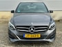Mercedes-Benz B-klasse 122pk Ambitoin automaat AMG line |1ste eig, Pano, Leer |