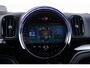 MINI Countryman Cooper S E ALL4 Active Cruise Control - Head up - Elektrisch verstelbare/verwarmde stoelen -  Elektrisch inklapbare buitenspiegels - Comfort acces - Achteruitrijcamera - Getinte Ruiten -