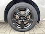Skoda Fabia Combi 1.2 TSI First Edition Style Automaat [ ecc,cruise,pdc,lmv,trekhaak ]