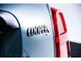 MINI Countryman Cooper S E ALL4 Active Cruise Control - Head up - Elektrisch verstelbare/verwarmde stoelen - Getinte Ruiten - Comfort acces - Elektrisch inklapbare buitenspiegels - Driving Assistant -