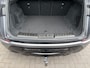Land Rover Range Rover Evoque 1.5 P300e AWD HSE Leder LED Meridian Camera e.Trekhaak NL-auto