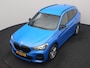 BMW X1 sDrive20i M Sport 192pk Misano Blauw Metallic | Trekhaak Afn. | Sportstoelen Verwarmd | Navi Pro | Sfeerverlichting | Apple Carplay | Camera | LED Koplampen | 18"L.M | M Sportstuur | Cruise Control |