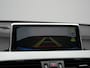 BMW X1 sDrive20i M Sport 192pk Misano Blauw Metallic | Trekhaak Afn. | Sportstoelen Verwarmd | Navi Pro | Sfeerverlichting | Apple Carplay | Camera | LED Koplampen | 18"L.M | M Sportstuur | Cruise Control |