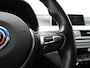 BMW X1 sDrive20i M Sport 192pk Misano Blauw Metallic | Trekhaak Afn. | Sportstoelen Verwarmd | Navi Pro | Sfeerverlichting | Apple Carplay | Camera | LED Koplampen | 18"L.M | M Sportstuur | Cruise Control |