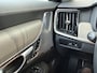 Volvo V90 2.0 T8 AWD UIt. Ex. Dark | Trekhaak | Luchtvering |
