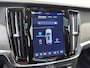 Volvo V90 2.0 T8 AWD UIt. Ex. Dark | Trekhaak | Luchtvering |