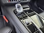 Volvo V90 2.0 T8 AWD UIt. Ex. Dark | Trekhaak | Luchtvering |