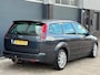 Ford Focus Wagon 1.6-16V Futura CLIMA CRUISE TREKHAAK APK
