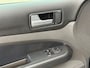Ford Focus Wagon 1.6-16V Futura CLIMA CRUISE TREKHAAK APK