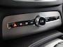 Volvo XC90 2.0 T8 Recharge AWD Plus Bright | SOH 98,7% | Navigatie | Panoramadak | Luchtvering | 360° Camera | HUD | 22" Lichtmetalen Velgen | Cruise Control Adaptief | Elek. Stoelen met Geheugen | Harman/Kardon |
