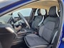 Renault Captur 1.3 TCe 140 Intens / Achteruitrijcamera / Apple Carplay Android Auto / Cruise control / Keyless Entry & Start / Draadloze telefoon lader / Navigatie / Parkeersensoren voor en achter / Climate control /