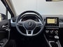 Renault Captur 1.3 TCe 140 Intens / Achteruitrijcamera / Apple Carplay Android Auto / Cruise control / Keyless Entry & Start / Draadloze telefoon lader / Navigatie / Parkeersensoren voor en achter / Climate control /