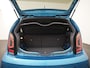 Volkswagen Up! 1.0 BMT cross up! | Camera | Stoelverwarming | Lichtmetalen Velgen | Zondag Open!