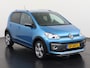 Volkswagen Up! 1.0 BMT cross up! | Camera | Stoelverwarming | Lichtmetalen Velgen | Zondag Open!