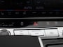Audi A8 60 TFSI e quattro Lang | Adaptive cruise control | Nachtzichtassistent | Luchtvering | Glazen panoramadak | Dynamische vierwielbesturing | Bang & Olufsen Premium 3D | Head-up display | Dodehoekdetectie | Stoelventilatie/massage v + a | Stoelverwarming voor & achter | Elektr. voorstoelen geheugen | Privacy glas | Alarm Klasse III