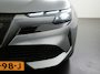 Alfa Romeo Junior Elettrica 54 kWh 156pk | SOH 98% | Carplay | Adapt Cruise | 18" Petali | Zondag Open!