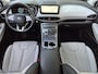 Hyundai Santa Fe 1.6 T-GDI PHEV Premium Plus Sky 7p. / SOH 100% / All season banden / Trekgewicht 1.350 kg / Glazen schuif- en kanteldak / Stuur- Stoel & Achterbank verwarming / Stoelventilatie / Rondomzicht camera / Elektrische achterklep / Adaptief cruise control /