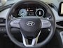 Hyundai Santa Fe 1.6 T-GDI PHEV Premium Plus Sky 7p. / SOH 100% / All season banden / Trekgewicht 1.350 kg / Glazen schuif- en kanteldak / Stuur- Stoel & Achterbank verwarming / Stoelventilatie / Rondomzicht camera / Elektrische achterklep / Adaptief cruise control /