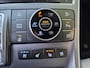 Hyundai Santa Fe 1.6 T-GDI PHEV Premium Plus Sky 7p. / SOH 100% / All season banden / Trekgewicht 1.350 kg / Glazen schuif- en kanteldak / Stuur- Stoel & Achterbank verwarming / Stoelventilatie / Rondomzicht camera / Elektrische achterklep / Adaptief cruise control /