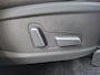 Hyundai Santa Fe 1.6 T-GDI PHEV Premium Plus Sky 7p. / SOH 100% / All season banden / Trekgewicht 1.350 kg / Glazen schuif- en kanteldak / Stuur- Stoel & Achterbank verwarming / Stoelventilatie / Rondomzicht camera / Elektrische achterklep / Adaptief cruise control /