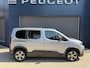 Peugeot Rifter 1.2 Turbo 130 PK GT-Line Automaat | Meest Complete Uitvoering! | Lage Km stand: 35914 Panorama dak | Trekhaak 1200 KG | All season banden | Dodehoek detectie | 2x Zijschuifdeur | Climate Control | Camera | Cruise Control | 17" Lichtmetalen Velgen | Achterklep met Separate Ruit |