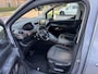 Peugeot Rifter 1.2 Turbo 130 PK GT-Line Automaat | Meest Complete Uitvoering! | Lage Km stand: 35914 Panorama dak | Trekhaak 1200 KG | All season banden | Dodehoek detectie | 2x Zijschuifdeur | Climate Control | Camera | Cruise Control | 17" Lichtmetalen Velgen | Achterklep met Separate Ruit |