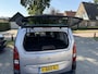 Peugeot Rifter 1.2 Turbo 130 PK GT-Line Automaat | Meest Complete Uitvoering! | Lage Km stand: 35914 Panorama dak | Trekhaak 1200 KG | All season banden | Dodehoek detectie | 2x Zijschuifdeur | Climate Control | Camera | Cruise Control | 17" Lichtmetalen Velgen | Achterklep met Separate Ruit |