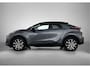 Toyota C-HR / C-HR+ 2.0 Plug-in Hybrid 220 First Edition | Full LED verlichting | Stoel+stuurverwarming | dodehoek detectie | Elektrische achterklep | Parkeersensoren voor+achter | Draadloze telefoonlader | Groot Multimediascherm |