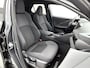 Toyota C-HR / C-HR+ 2.0 Plug-in Hybrid 220 First Edition | Full LED verlichting | Stoel+stuurverwarming | dodehoek detectie | Elektrische achterklep | Parkeersensoren voor+achter | Draadloze telefoonlader | Groot Multimediascherm |