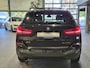 BMW X1 xDrive25e High Executive M-Sport | Panorama | 19” | Leder | HUD | Camera