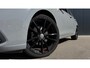 Volkswagen Golf 1.0 110pk TSI Life | Voor- en Achter sensoren | Adaptive Cruise | Elektrisch Panoramadak | Carplay | Keyless start/stop |