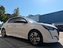Peugeot 208 1.2 PureTech Allure Pack 101PK - Apple Carplay / Navigatie I Airco I LED I DPC I Sport pakket I Dealer onderhouden