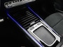 Mercedes-Benz GLA 180 Business Solution AMG | Premium Plus pakket | Nightpakket | Trekhaak | Panoramaschuifdak | DISTRONIC | Burmester Surround Sound systeem | GUARD 360 ° Plus | 19” vijf-dubbelspaaks AMG velgen |