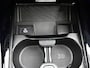 Mercedes-Benz GLA 180 Business Solution AMG | Premium Plus pakket | Nightpakket | Trekhaak | Panoramaschuifdak | DISTRONIC | Burmester Surround Sound systeem | GUARD 360 ° Plus | 19” vijf-dubbelspaaks AMG velgen |