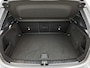 Mercedes-Benz GLA 180 Business Solution AMG | Premium Plus pakket | Nightpakket | Trekhaak | Panoramaschuifdak | DISTRONIC | Burmester Surround Sound systeem | GUARD 360 ° Plus | 19” vijf-dubbelspaaks AMG velgen |