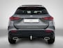 Mercedes-Benz GLA 180 Business Solution AMG | Premium Plus pakket | Nightpakket | Trekhaak | Panoramaschuifdak | DISTRONIC | Burmester Surround Sound systeem | GUARD 360 ° Plus | 19” vijf-dubbelspaaks AMG velgen |