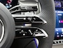 Mercedes-Benz GLC 300e 4MATIC Business Solution AMG | Premium | Winterpakket | Nightpakket | Rijassistentiepakket Plus | Trekhaak | Panoramaschuifdak | Treeplanken in aluminiumlook | 20" multispaaks lichtmetalen AMG velgen |