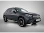 Mercedes-Benz GLC 300e 4MATIC Business Solution AMG | Premium | Winterpakket | Nightpakket | Rijassistentiepakket Plus | Trekhaak | Panoramaschuifdak | Treeplanken in aluminiumlook | 20" multispaaks lichtmetalen AMG velgen |