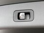 Mercedes-Benz GLC 300e 4MATIC Business Solution AMG | Premium | Winterpakket | Nightpakket | Rijassistentiepakket Plus | Trekhaak | Panoramaschuifdak | Treeplanken in aluminiumlook | 20" multispaaks lichtmetalen AMG velgen |