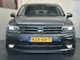 Volkswagen Tiguan Allspace 1.5 TSI HIGHLINE BUSINESS R AUTOMAAT 7 PERSOONS NAVIGATIE ADAPTIVE CRUISE CONTROL PANORAMA SCHUIF/KANTELDAK APPLE CARPLAY/ANDROID RIJSTROOKSENSOREN KEYLESS GO TREKHAAK ZEER MOOI !!